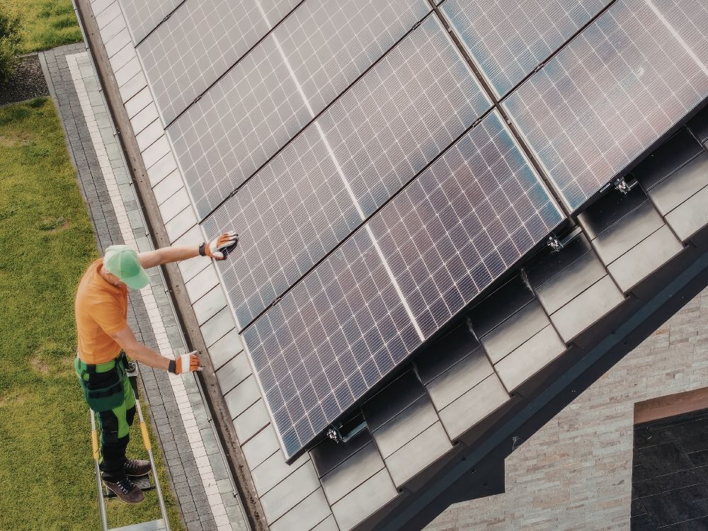 how much can solar save Exeter